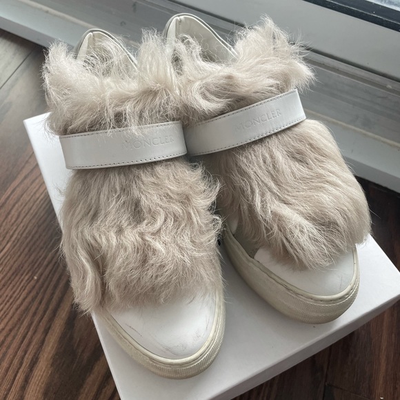 Moncler white sneaker with fur size 39 - Picture 2 of 9